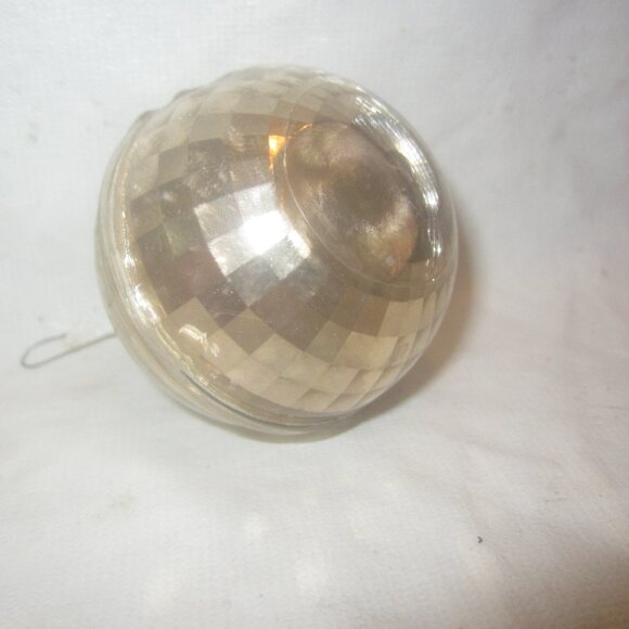 RETRO ORNAMENT PLASTIC SILVER DISCO BALL, - Picture 3 of 4